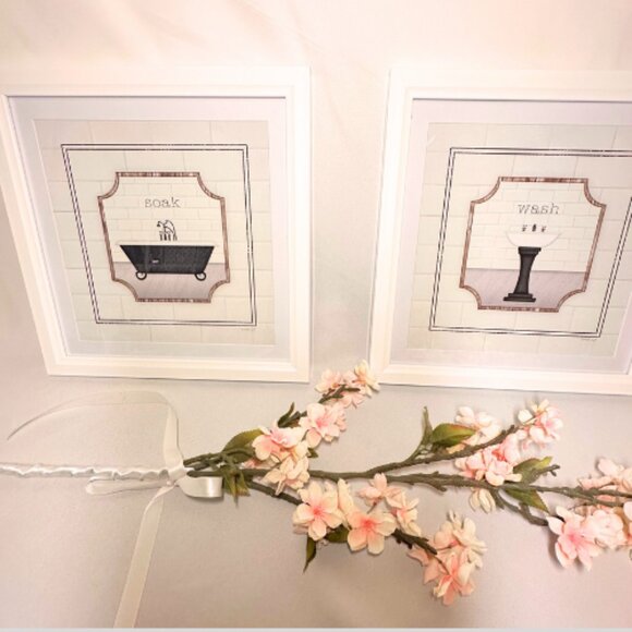 White Bathroom Wall Art 2 Piece Set - Picture 3 of 7